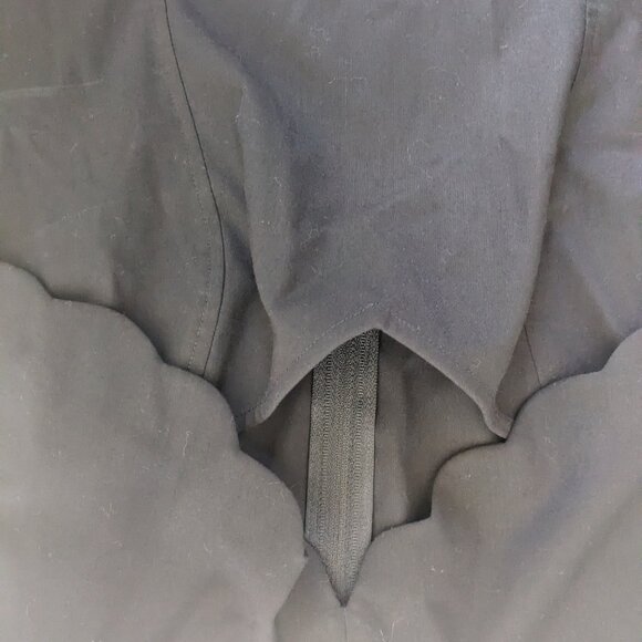 Mod Cloth Keyhole Front Tank - Picture 3 of 3